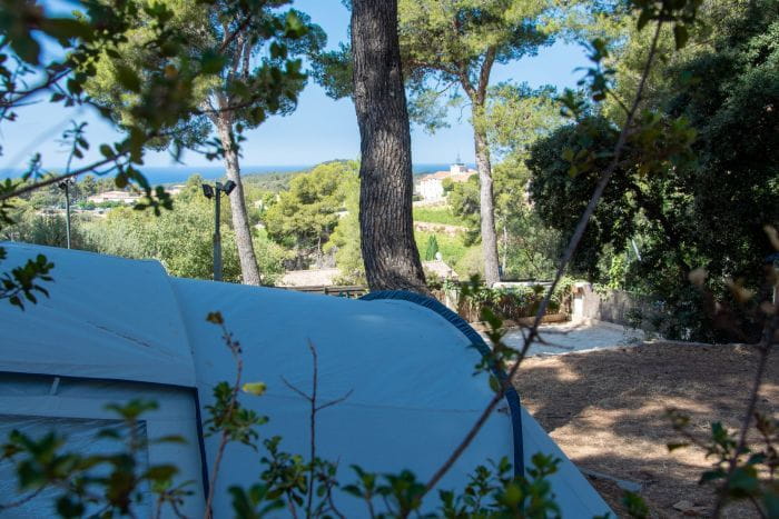 Emplacement tente 6 personnes à Saint Cyr sur Mer